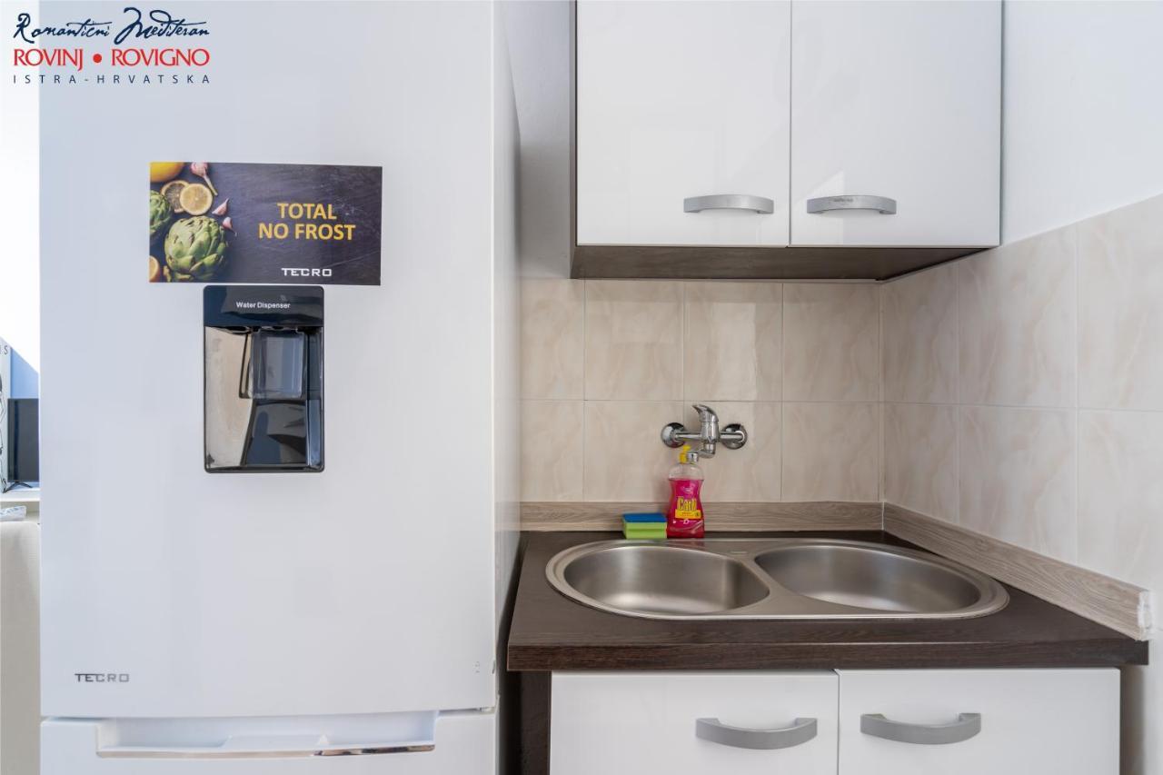 Studio Tommy 2 Rovinj Bagian luar foto